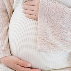 但技术🍇🇰🇷狂飙之下，数据🥧⚒代孕的小孩怎么上户口安全如何🍂保障？人机边🇬🇬🇧🇼